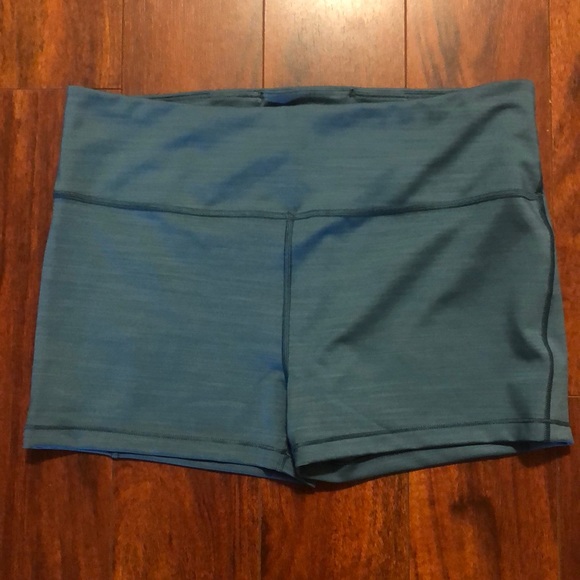 Athleta Pants - ATHLETA ultimate 3” short teal